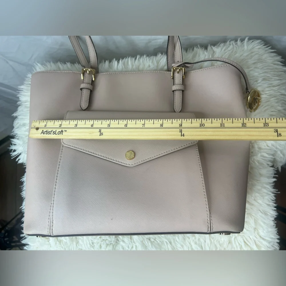 Michael Kors Jet Set Travel Leather Tote Bag Blush Pink Large Gold Charm